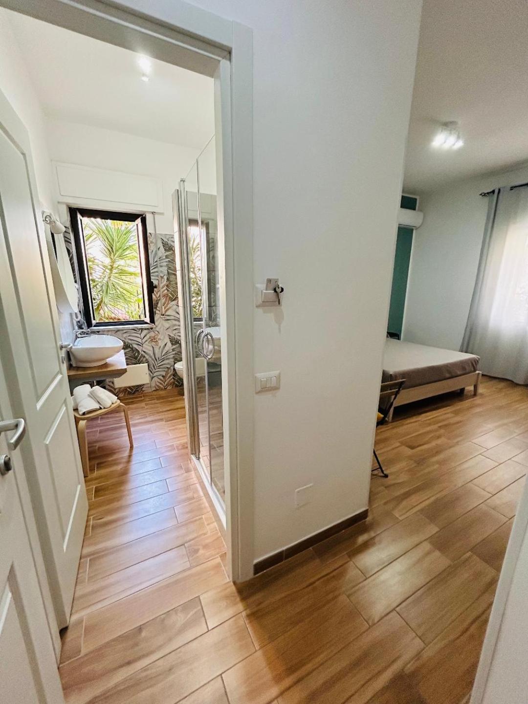 La Maison Derriere Тропея Экстерьер фото