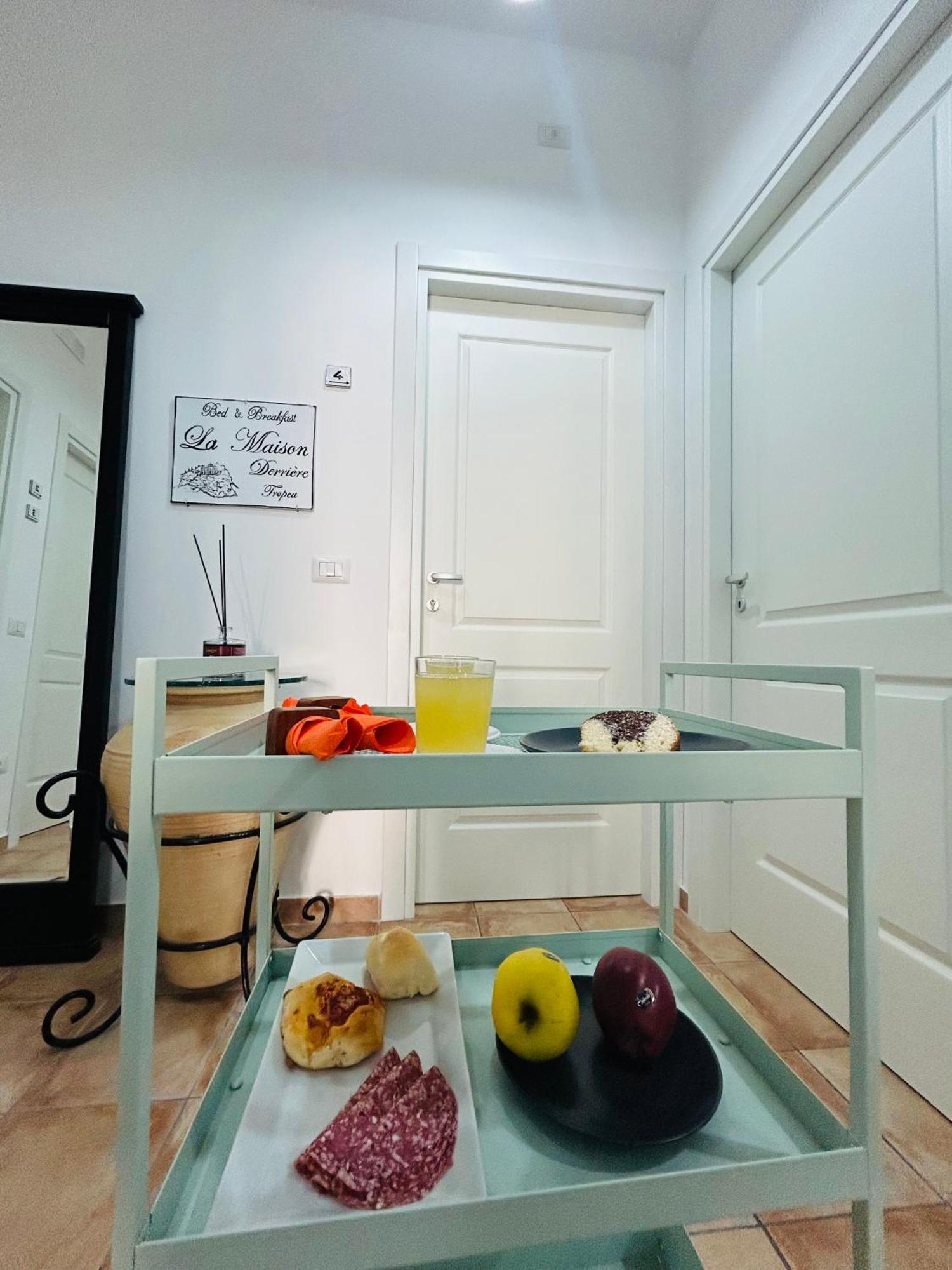 La Maison Derriere Тропея Экстерьер фото